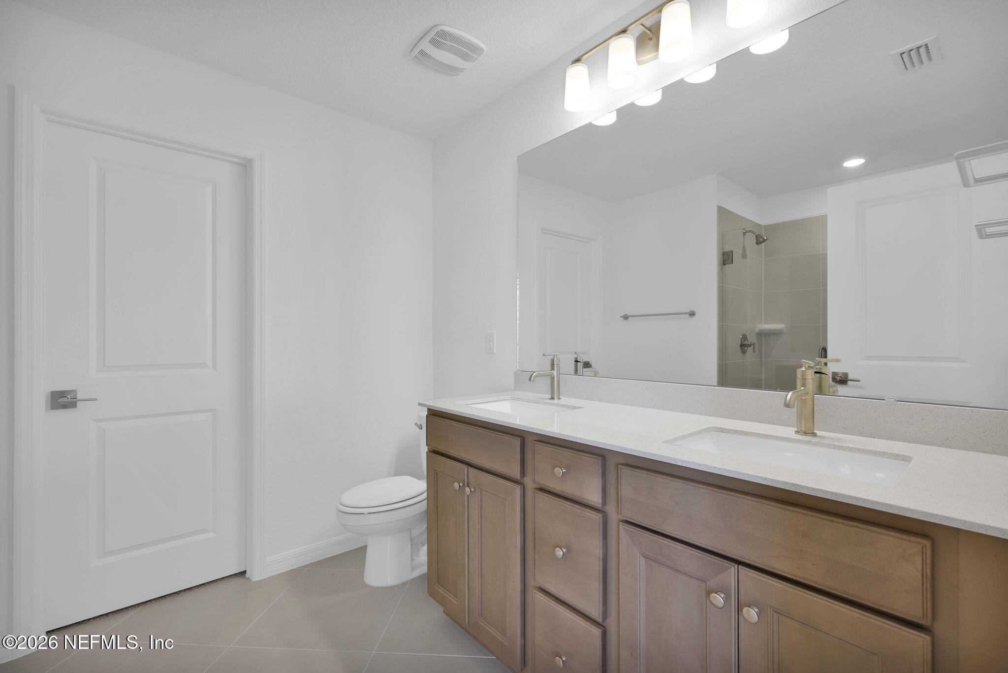 268 Flintlock Lane St. Augustine, FL 32095 - Photo 16 of 34 Morris Owner's Bathroom