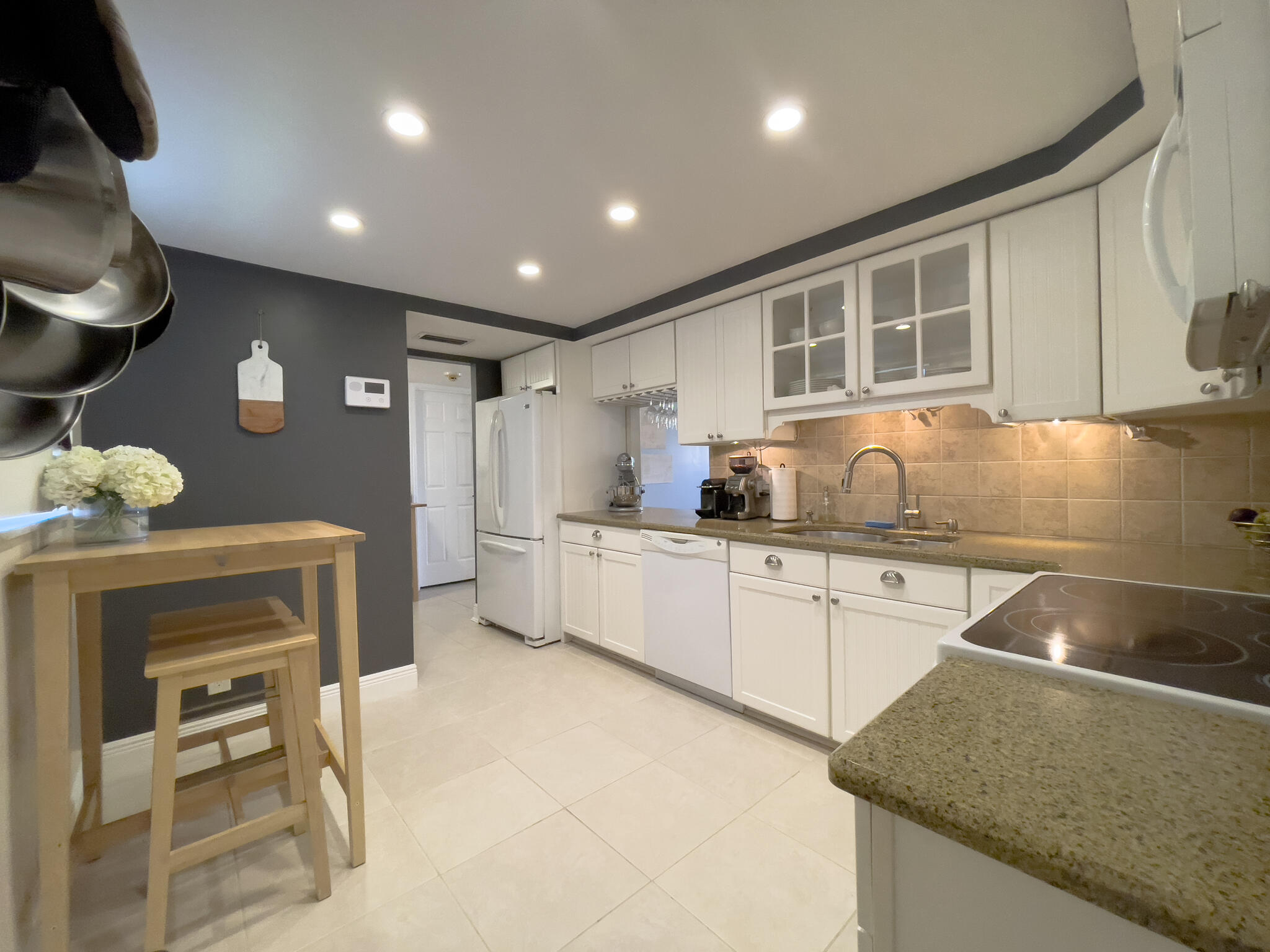Kitchen_2