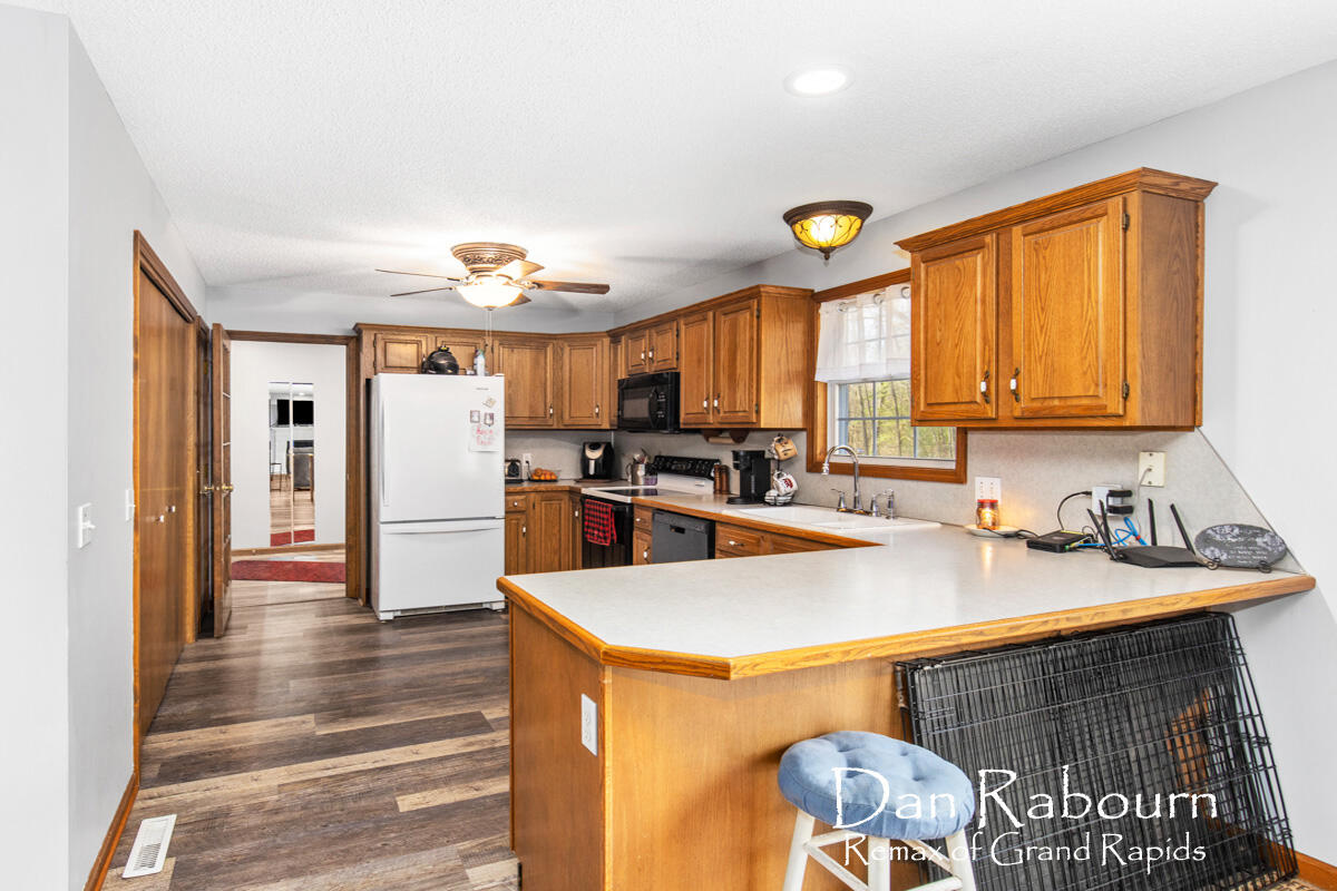 5273 Cady Road Twin Lake, MI 49457 - Photo 7 of 49 IMG_1008