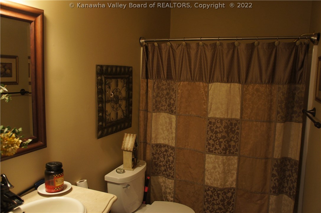 3 Anchors Way Winfield, WV 25213 - Photo 12 of 24 Gallery Image 12