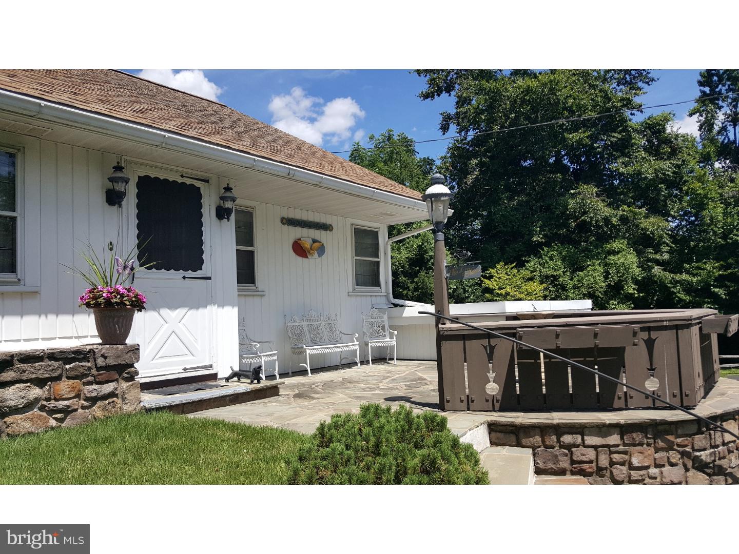2315 Horsham Road Hatboro, PA 19040 - Photo 3 of 21 Porch
