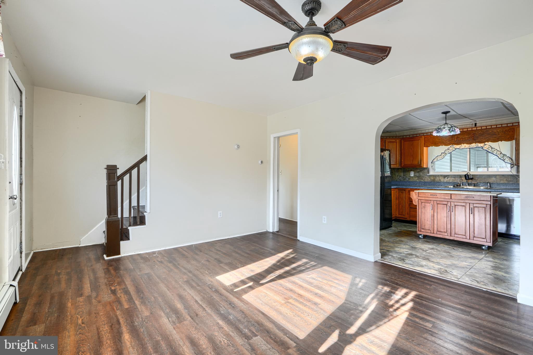 2215 Lodge Farm Road Baltimore, MD 21219 - Photo 6 of 38