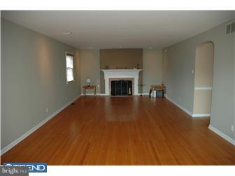 2240 Pine Road Huntingdon Valley, PA 19006 - Photo 5 of 12 Living Room