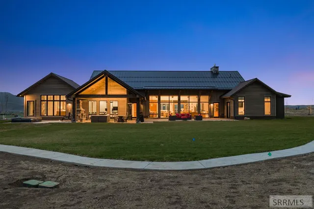 $7,000,000 | 2399 Chapel Road, Swan Valley, ID 83449