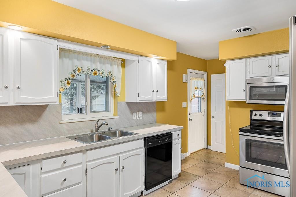 839 Athens Road Oregon, OH 43616 - Photo 10 of 36 Gallery Image 10