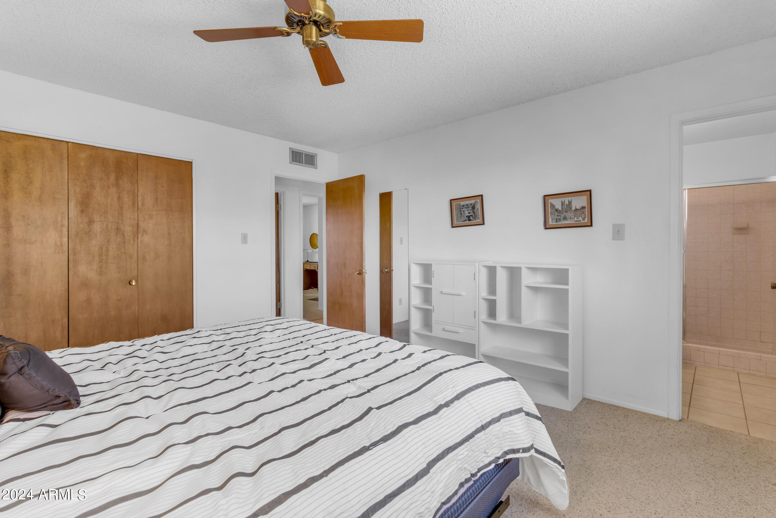 22 West Del Rio Drive Tempe, AZ 85282 - Photo 16 of 33 Master
