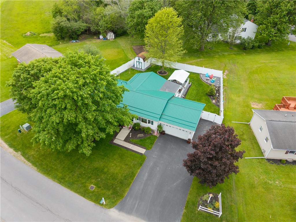34 Van Renssalaer Street Seneca Falls, NY 13148 - Photo 2 of 49