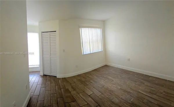 $2,450 | 8695 Northwest 6th Lane, Unit 2212, Miami, FL 33126
