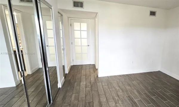 $2,450 | 8695 Northwest 6th Lane, Unit 2212, Miami, FL 33126