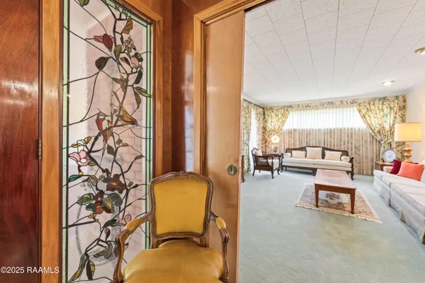 $386,500 | 209 Robert Drive, Lafayette, LA 70506