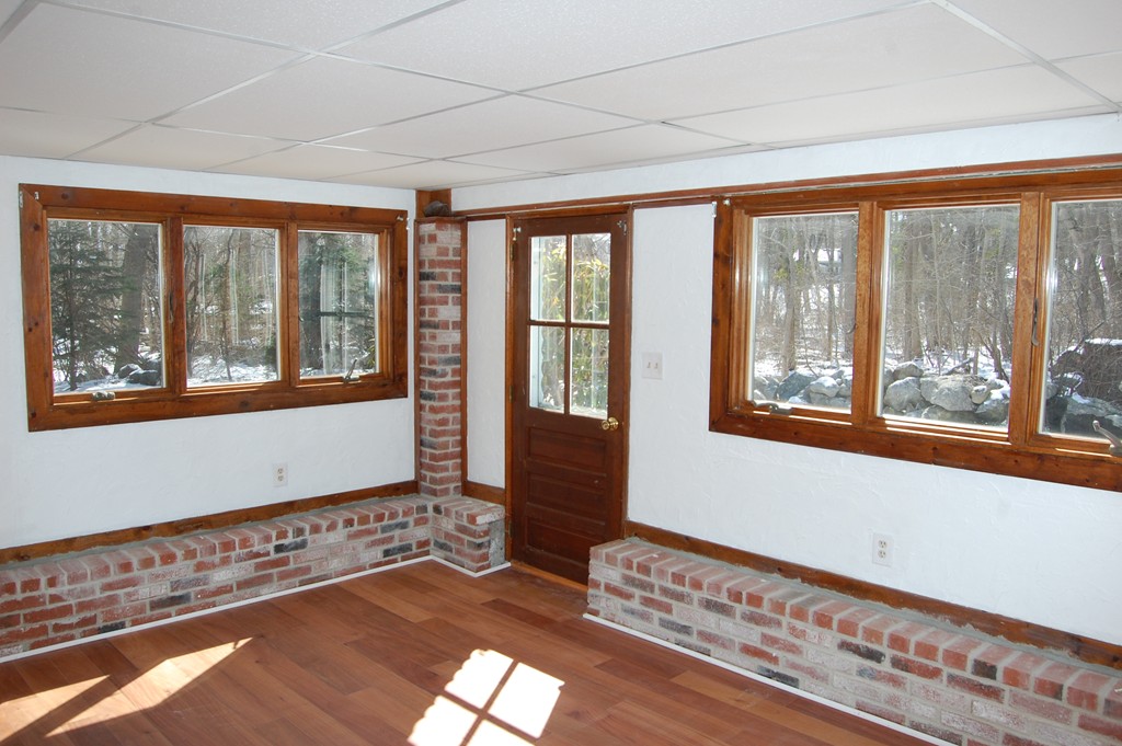 21 Paul Street Canton, MA 02021 - Photo 13 of 24 Gallery Image 13