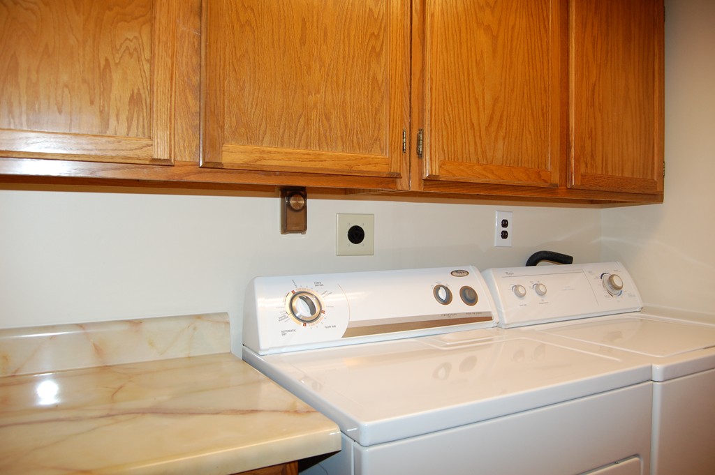 21 Paul Street Canton, MA 02021 - Photo 18 of 24 Gallery Image 18