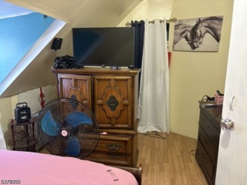 410 Jefferson Avenue Elizabeth, NJ 07201 - Photo 32 of 46