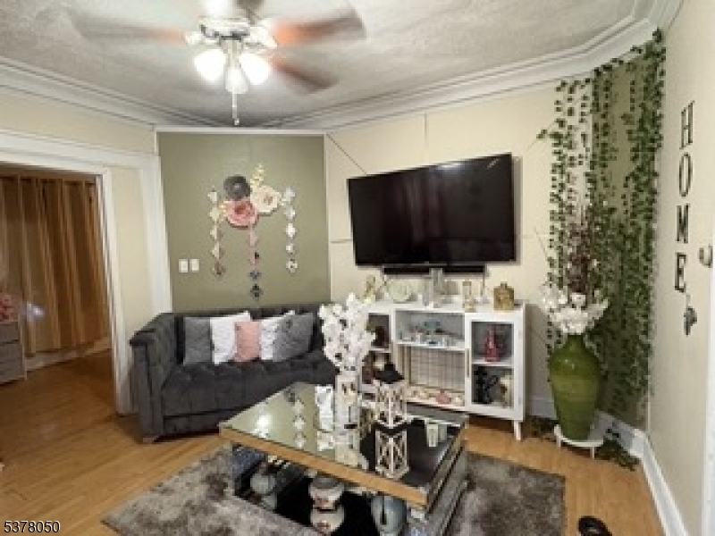 410 Jefferson Avenue Elizabeth, NJ 07201 - Photo 40 of 46