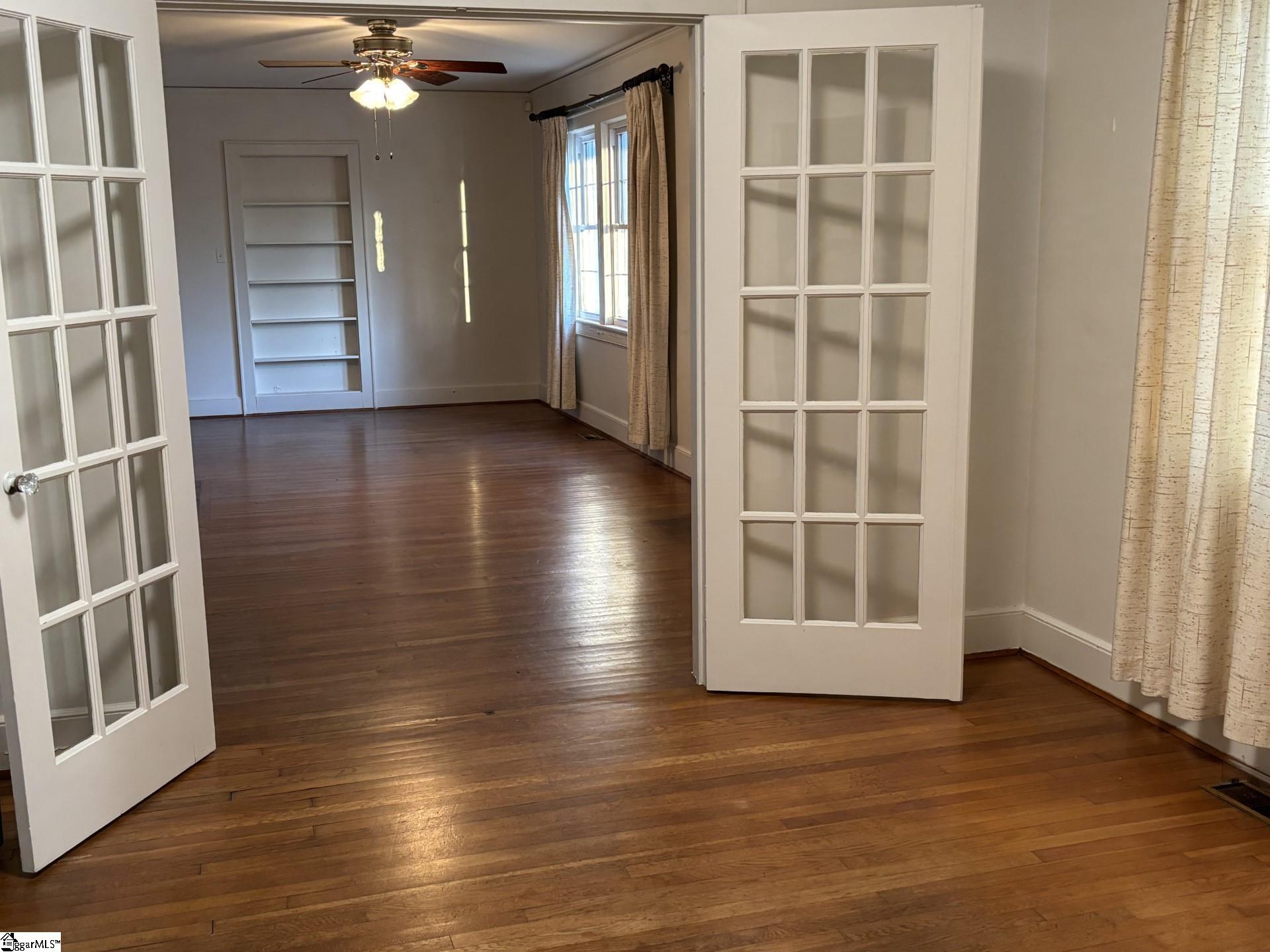 2372 Country Club Road Spartanburg, SC 29302 - Photo 10 of 29 Gallery Image 10