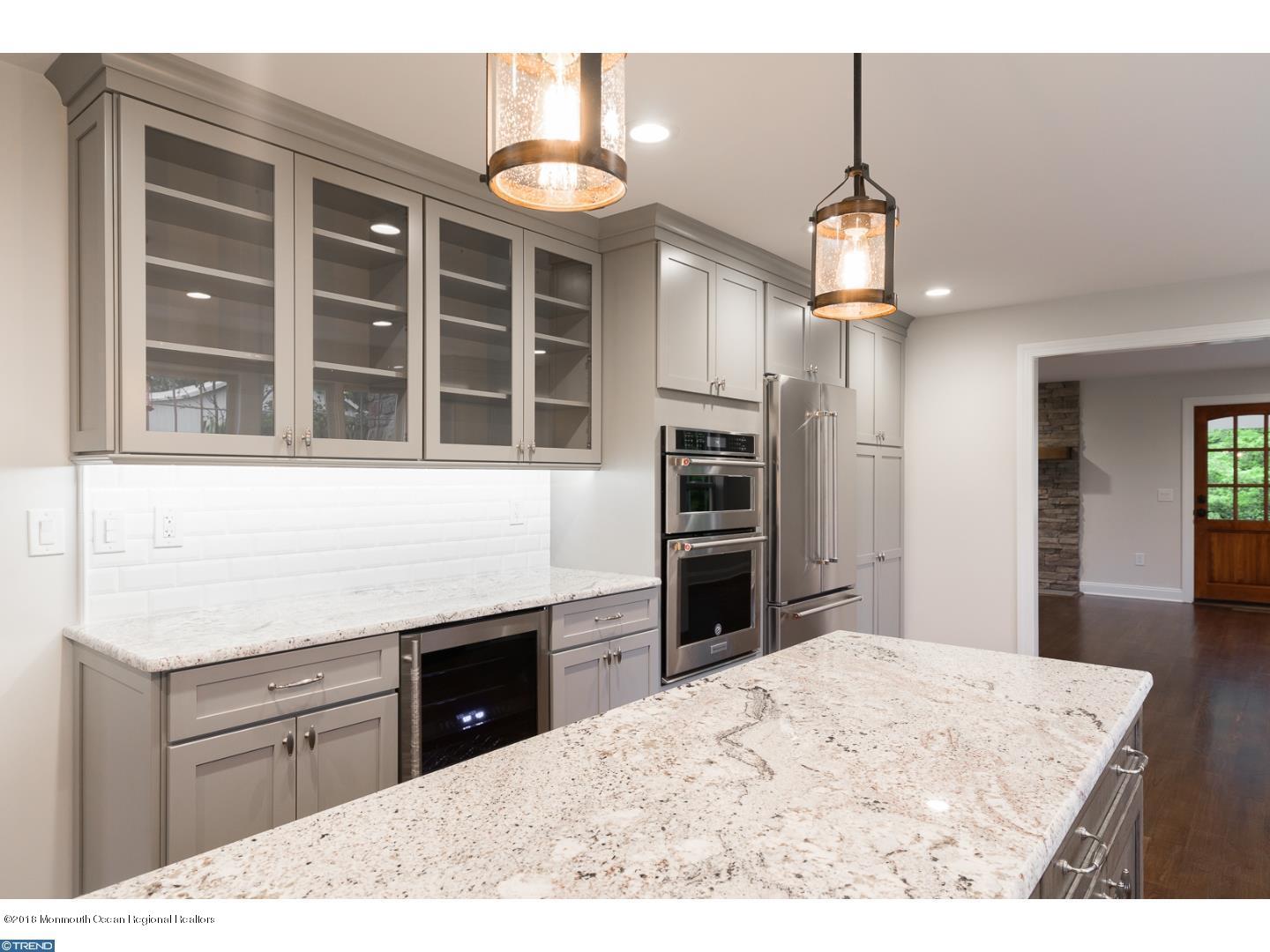 90 Polhemustown Road Allentown, NJ 08501 - Photo 7 of 24 7