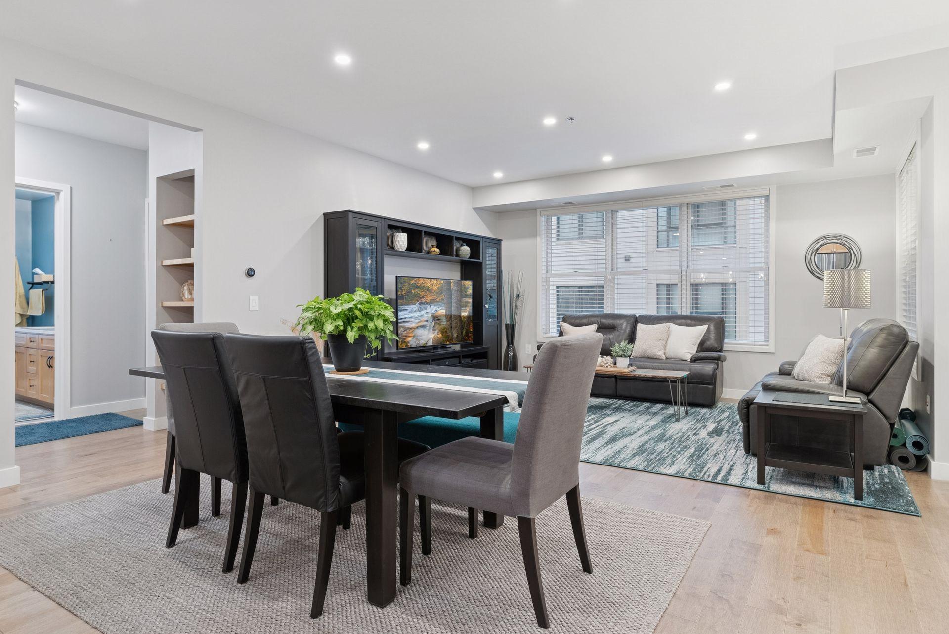 209 8th Street East, Unit 201 St. Paul, MN 55101 - Photo 15 of 27