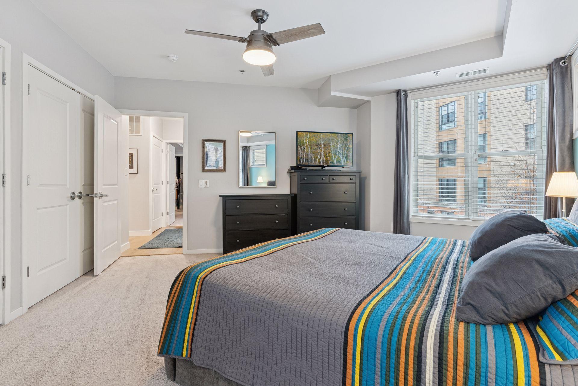 209 8th Street East, Unit 201 St. Paul, MN 55101 - Photo 20 of 27