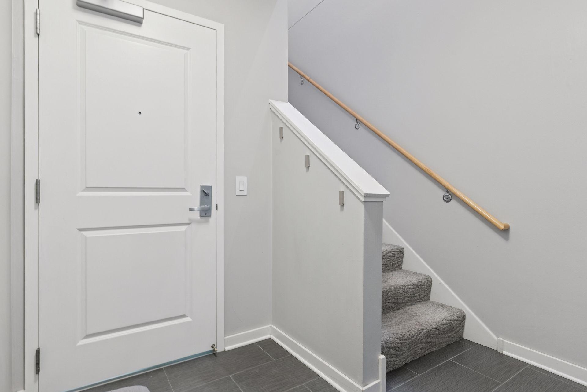 209 8th Street East, Unit 201 St. Paul, MN 55101 - Photo 6 of 27