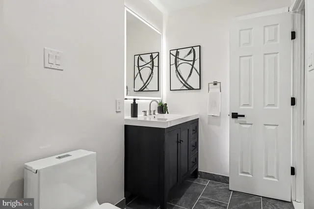 $689,900 | 6214 Garretson Street, Burke, VA 22015