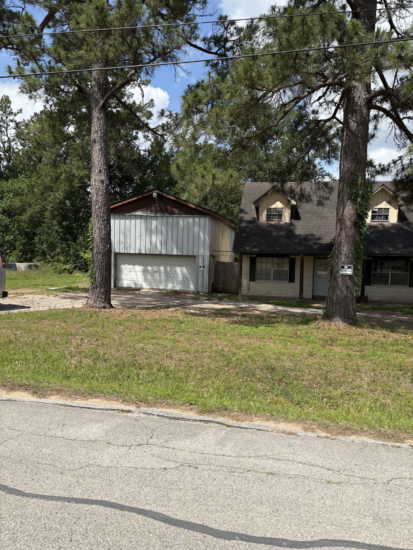 2628 Defor Road Conroe, TX 77301 - Photo 2 of 34