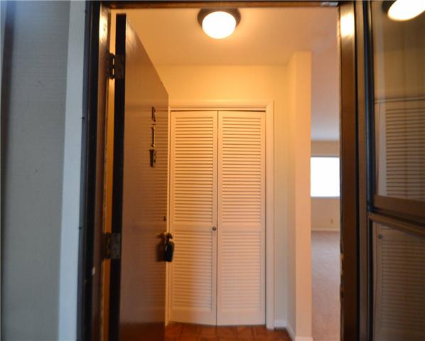 1900 Richard Jones Road, Unit R1 Nashville, TN 37215 - Photo 3 of 20 Gallery Image 3
