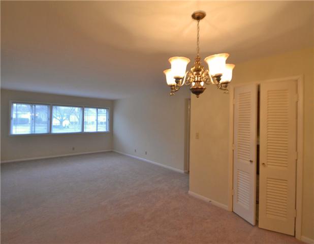 1900 Richard Jones Road, Unit R1 Nashville, TN 37215 - Photo 6 of 20 Gallery Image 6