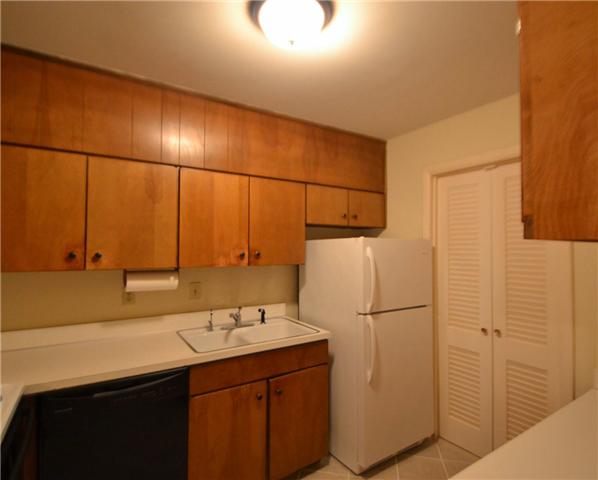 1900 Richard Jones Road, Unit R1 Nashville, TN 37215 - Photo 8 of 20 Gallery Image 8