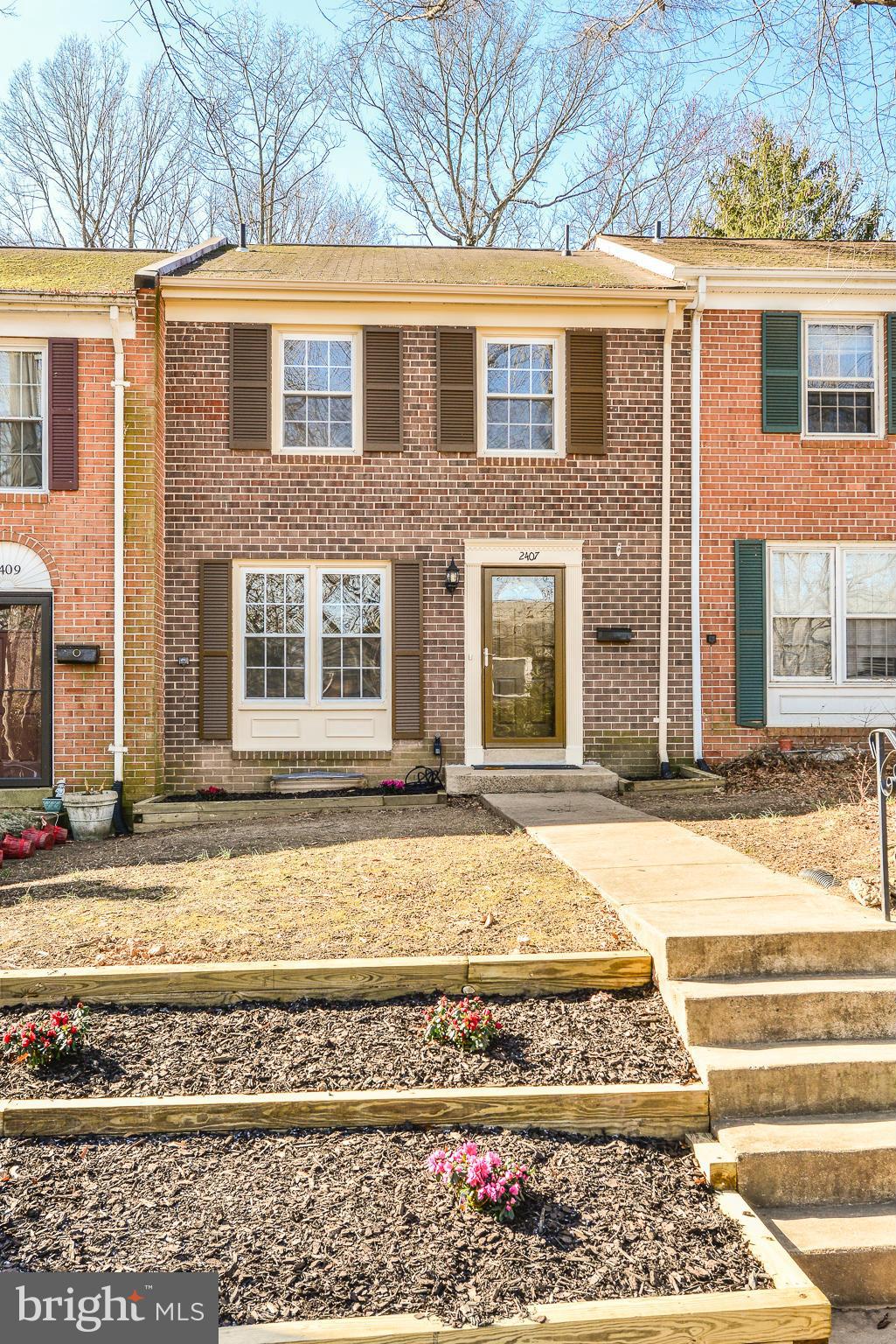 2407 Alsop Court Reston, VA 20191 - Photo 2 of 30 a front view of a house