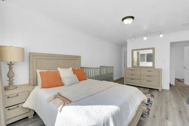 $494,000 | 2500 Miramar Avenue, Unit 203, Castro Valley, CA 94546