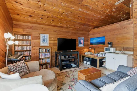 $950,000 | 5717 Maudina Avenue, Nashville, TN 37209