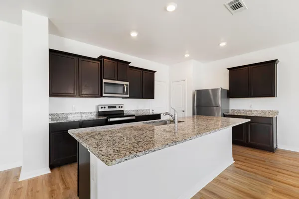 $1,850 | 317 Crescent Park Drive, Jarrell, TX 76537