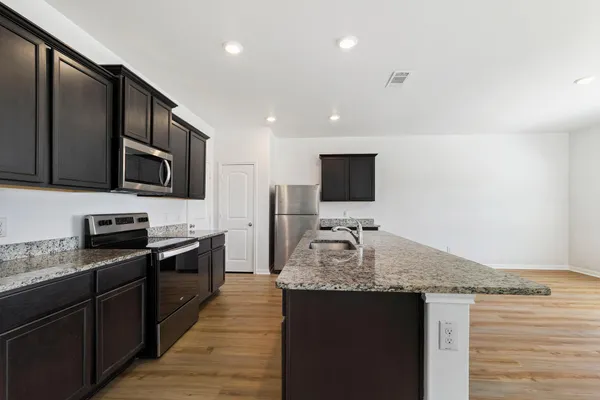 $1,850 | 317 Crescent Park Drive, Jarrell, TX 76537