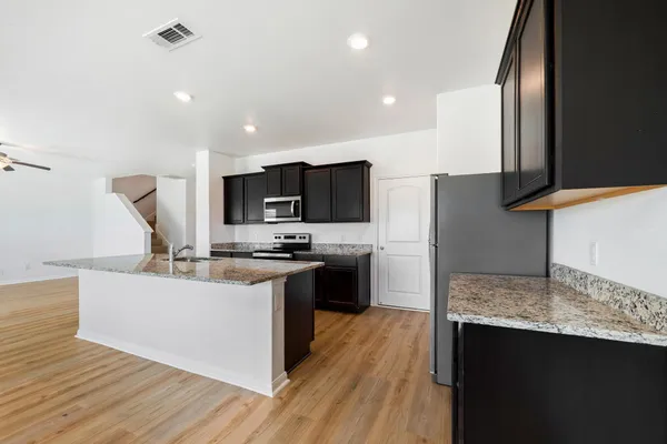 $1,850 | 317 Crescent Park Drive, Jarrell, TX 76537