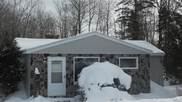 4866 Arnold Road Duluth, MN 55803 - Photo 1 of 9