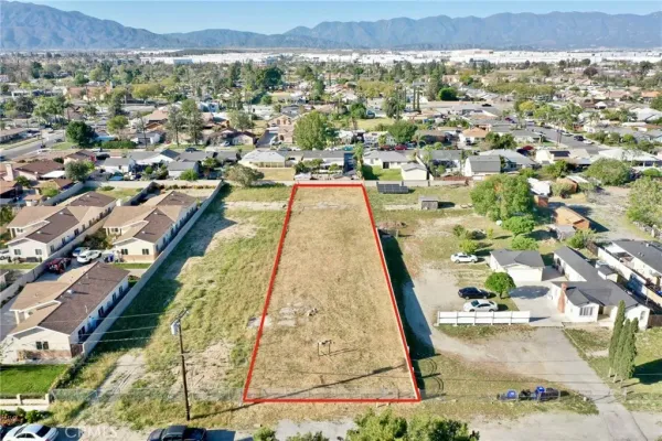 $325,000 | 17562 Court Fontana Ca, Fontana, CA 92336