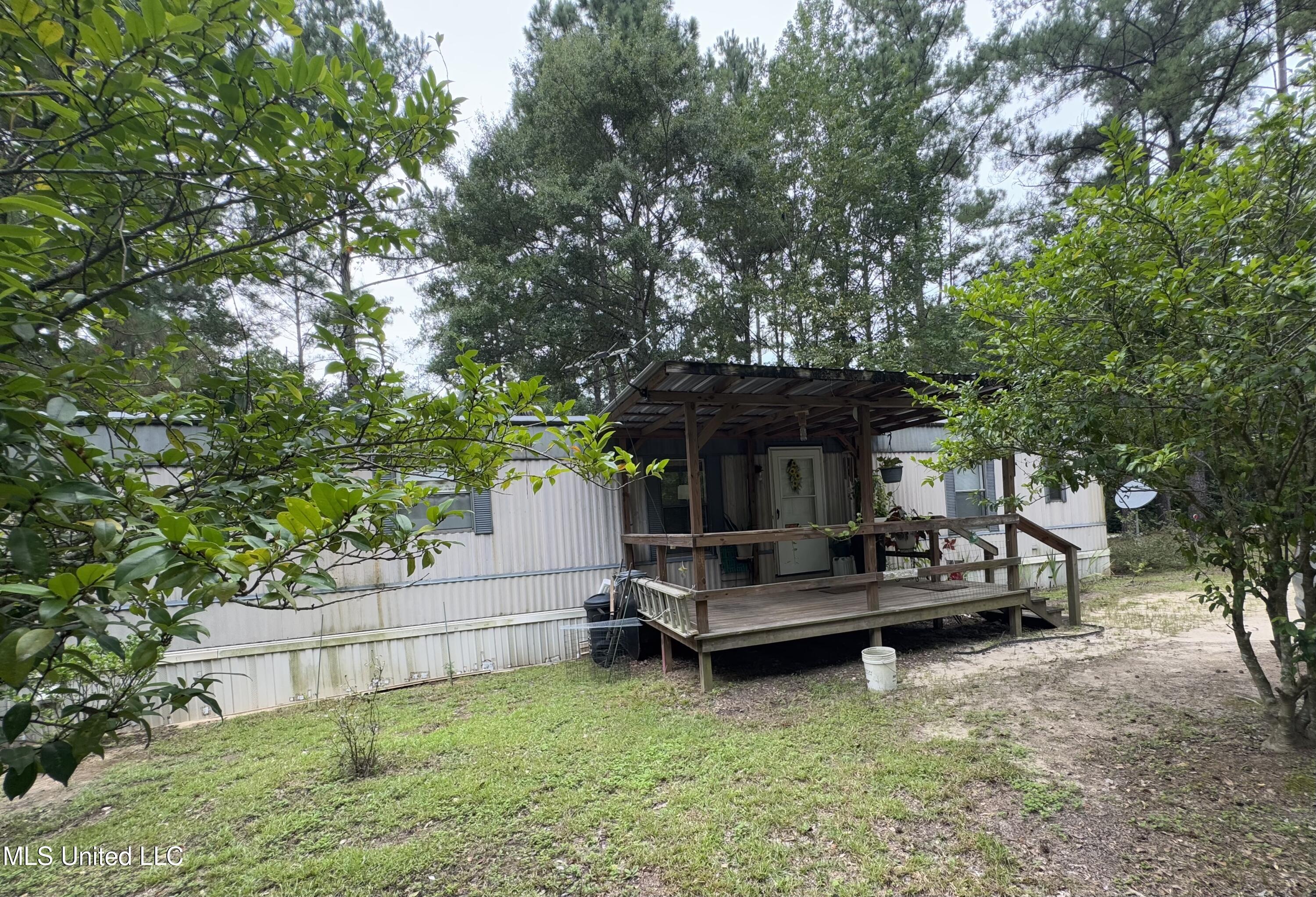 143 Turkey Pine Road Lucedale, MS 39452 - Photo 2 of 24 IMG_4999