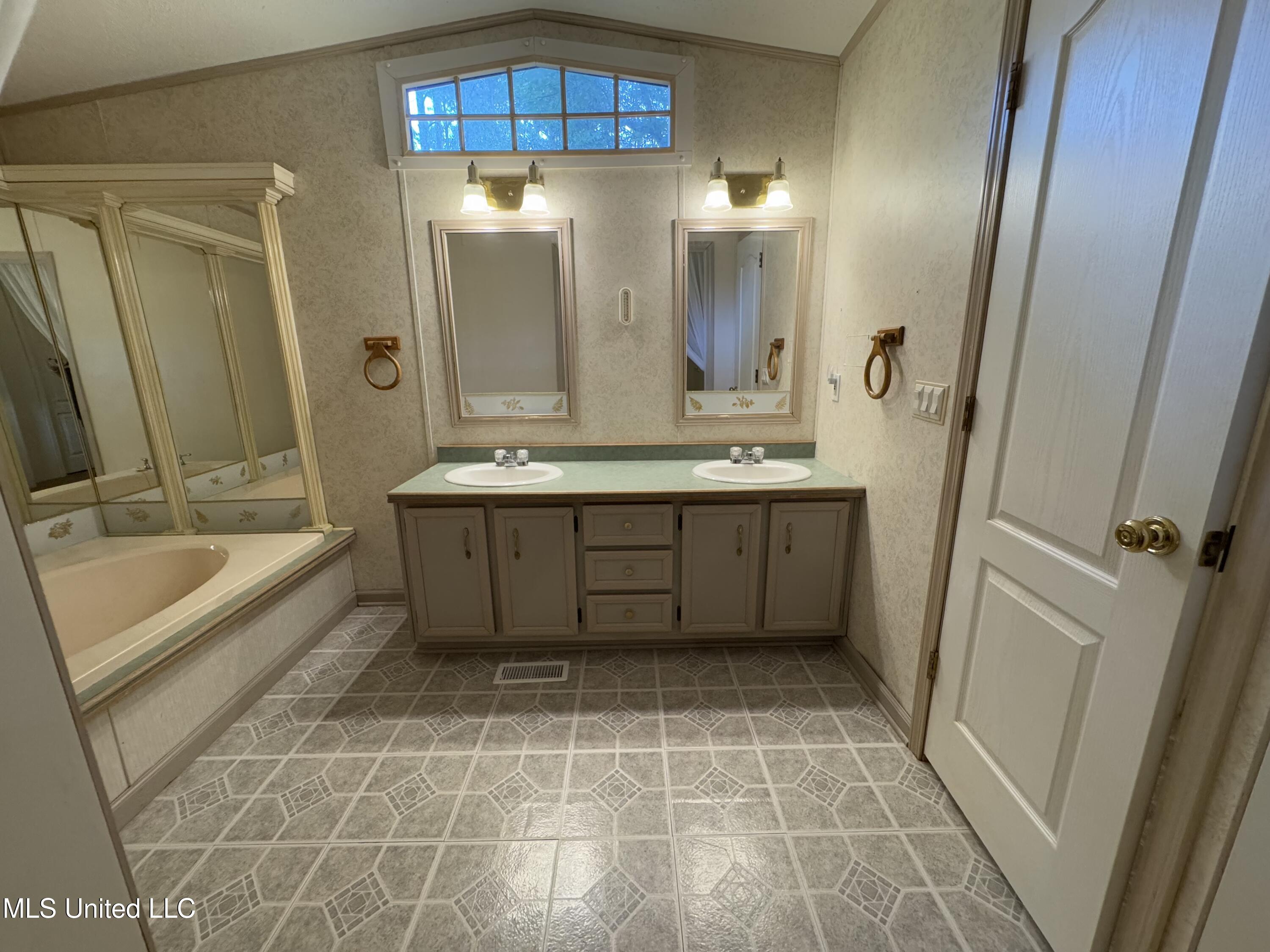 143 Turkey Pine Road Lucedale, MS 39452 - Photo 22 of 24 IMG_4985