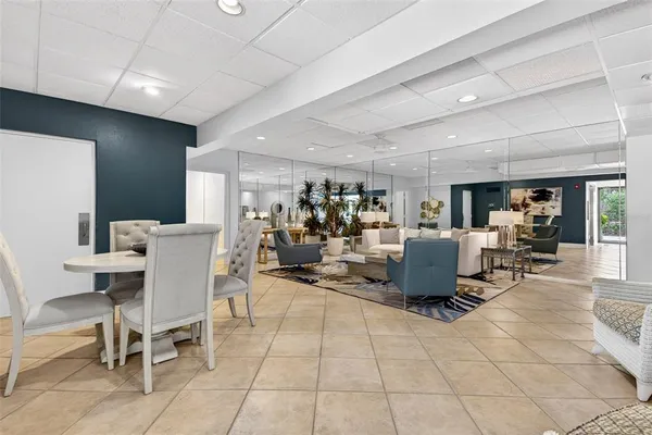 $2,290,000 | 4708 Ocean Boulevard, Unit E4, Sarasota, FL 34242