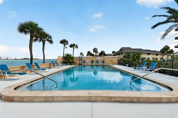 $2,290,000 | 4708 Ocean Boulevard, Unit E4, Sarasota, FL 34242