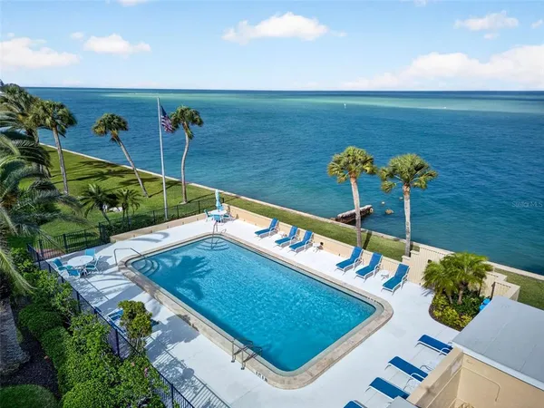 $2,290,000 | 4708 Ocean Boulevard, Unit E4, Sarasota, FL 34242