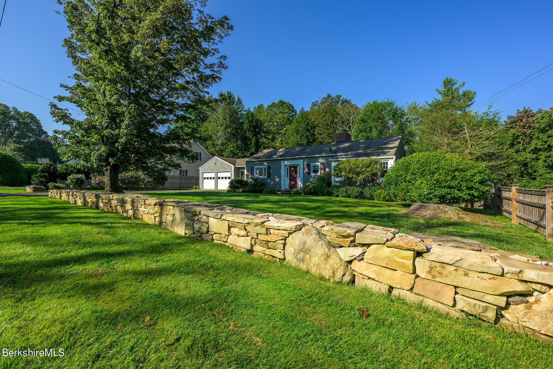 138 East New Lenox Rd
