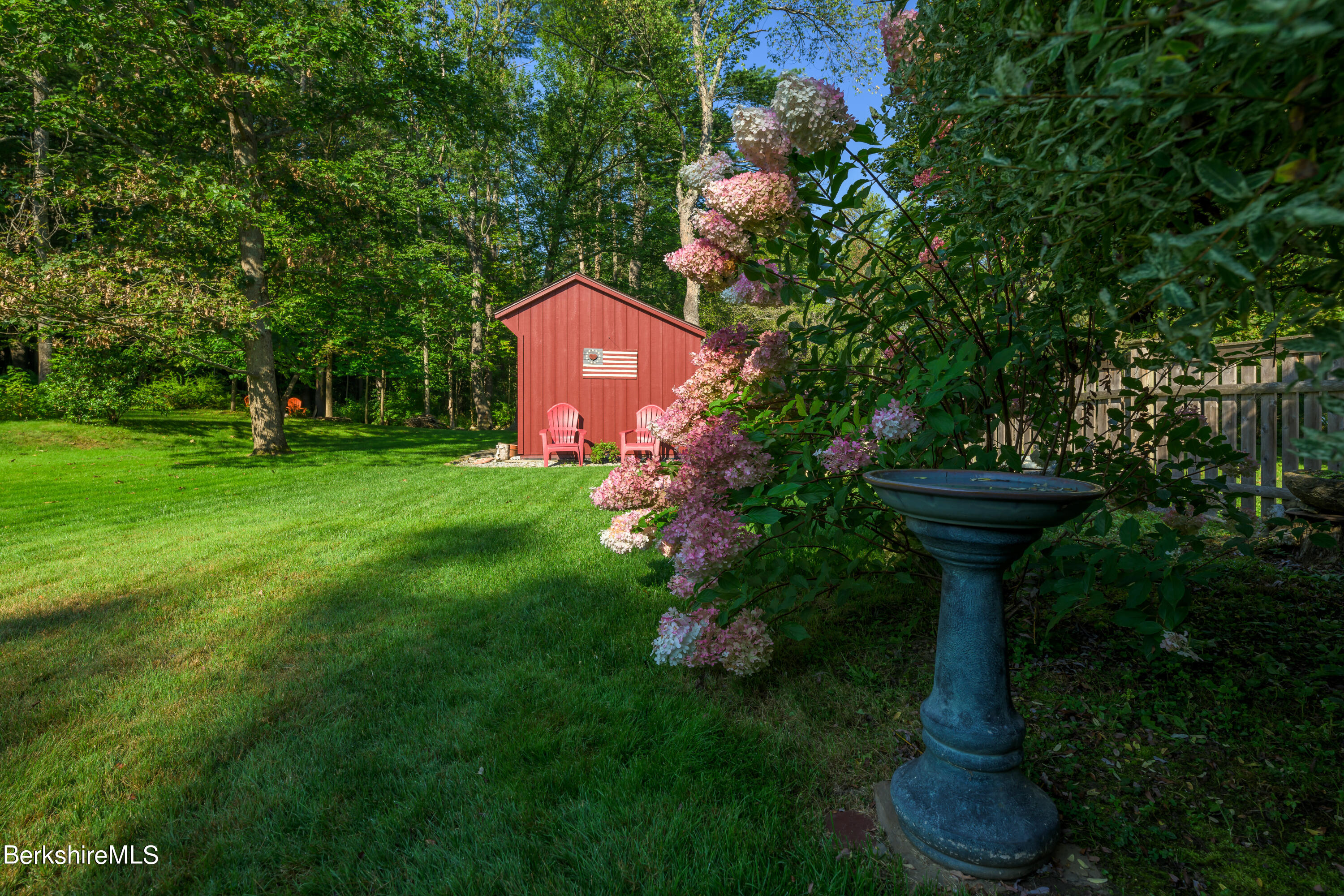 138 East New Lenox Road Pittsfield, MA 01201 - Photo 10 of 32 Print - 138 East New Lenox Rd Pittsfield