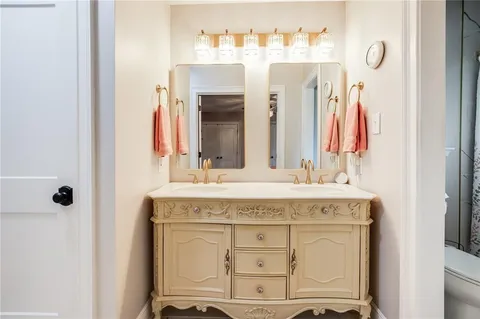 $444,000 | 42 Melrose Drive, Destrehan, LA 70047