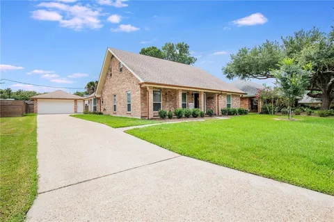 $444,000 | 42 Melrose Drive, Destrehan, LA 70047