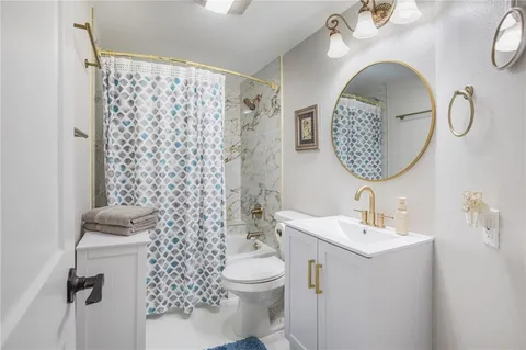 $444,000 | 42 Melrose Drive, Destrehan, LA 70047