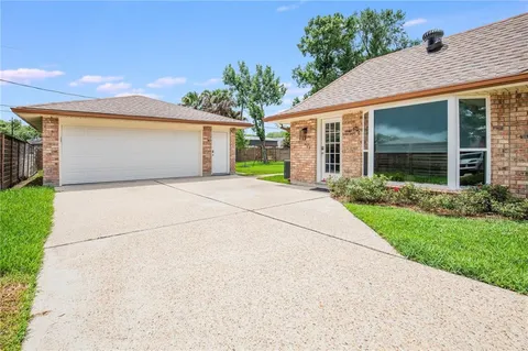 $444,000 | 42 Melrose Drive, Destrehan, LA 70047