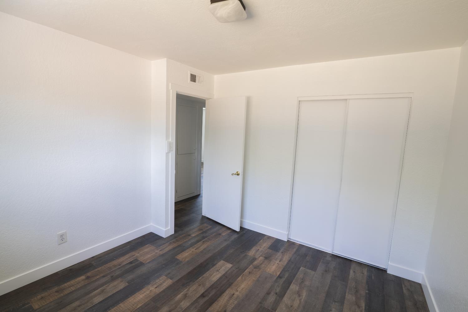 4537 Engle Road Sacramento, CA 95821 - Photo 38 of 50