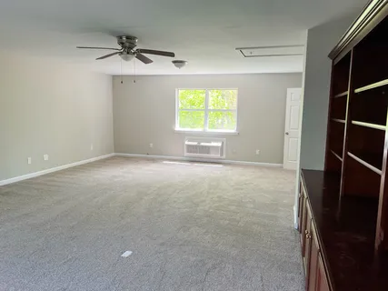 $440,000 | 159 West Hester Road, Cottontown, TN 37048