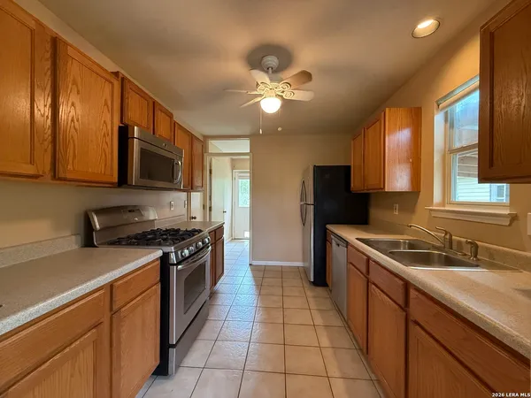 $2,100 | 4601 Bundyhill Drive, Austin, TX 78723